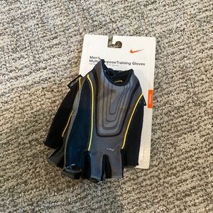 NWT Nike Multi-Purpose Training Gloves